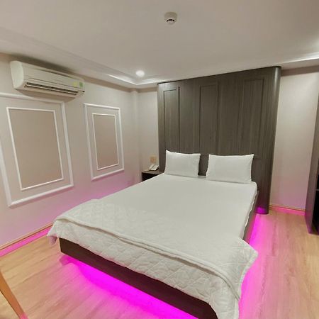 Thanh Binh Premium Hotel Bandar Ho Chi Minh Luaran gambar