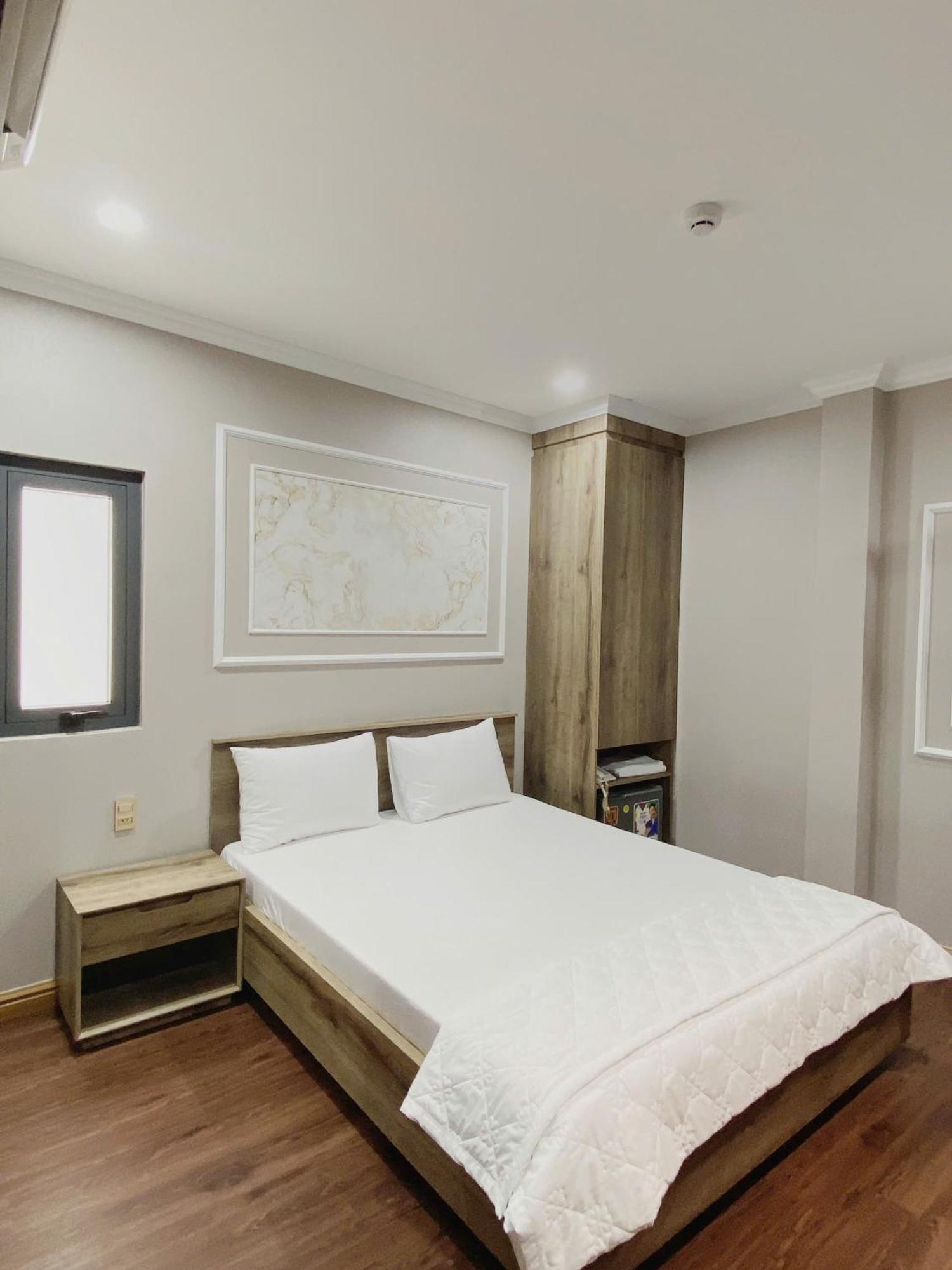 Thanh Binh Premium Hotel Bandar Ho Chi Minh Luaran gambar