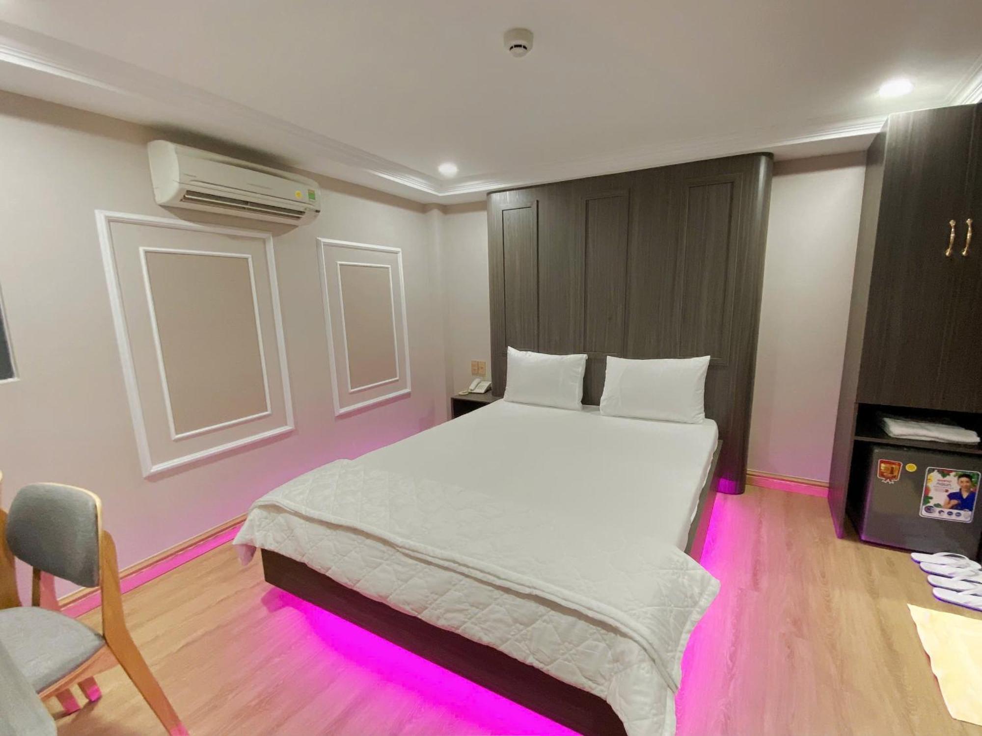 Thanh Binh Premium Hotel Bandar Ho Chi Minh Luaran gambar
