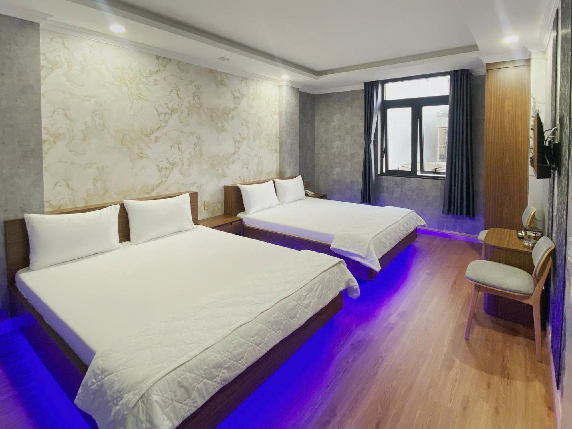 Thanh Binh Premium Hotel Bandar Ho Chi Minh Luaran gambar